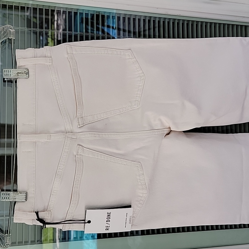 Re/Done 90s High Rise Loose Button Fly Raw Hem Jeans Color Is Vintage White - Picture 5 of 15